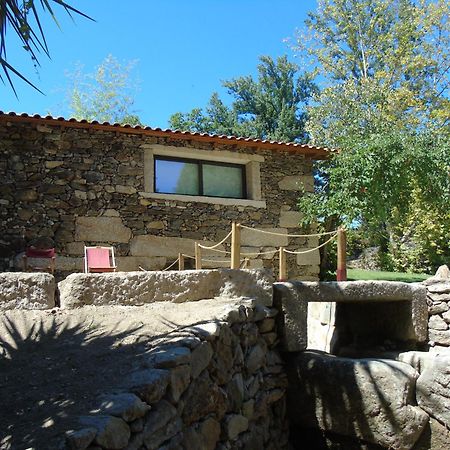 Quinta Da Chouza Agroturismo E Enoturismo เซลอริโก จิ บาสโต ภายนอก รูปภาพ