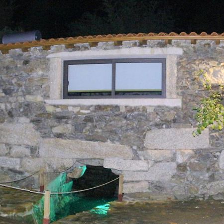 Quinta Da Chouza Agroturismo E Enoturismo เซลอริโก จิ บาสโต ภายนอก รูปภาพ