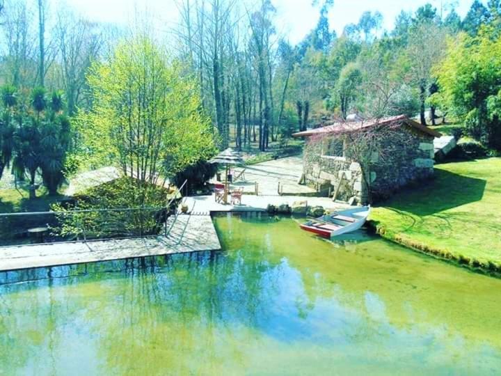 Quinta Da Chouza Agroturismo E Enoturismo เซลอริโก จิ บาสโต ภายนอก รูปภาพ