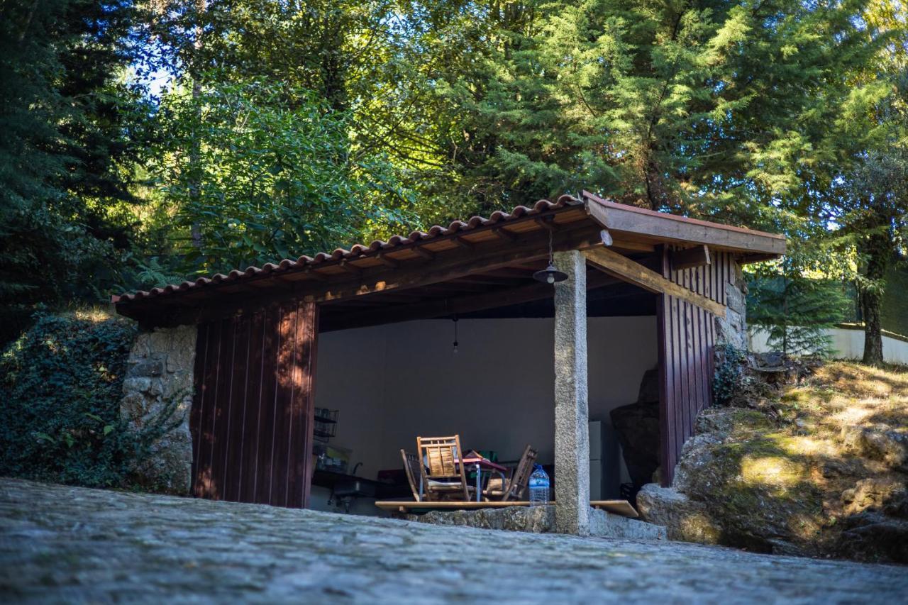 Quinta Da Chouza Agroturismo E Enoturismo เซลอริโก จิ บาสโต ภายนอก รูปภาพ