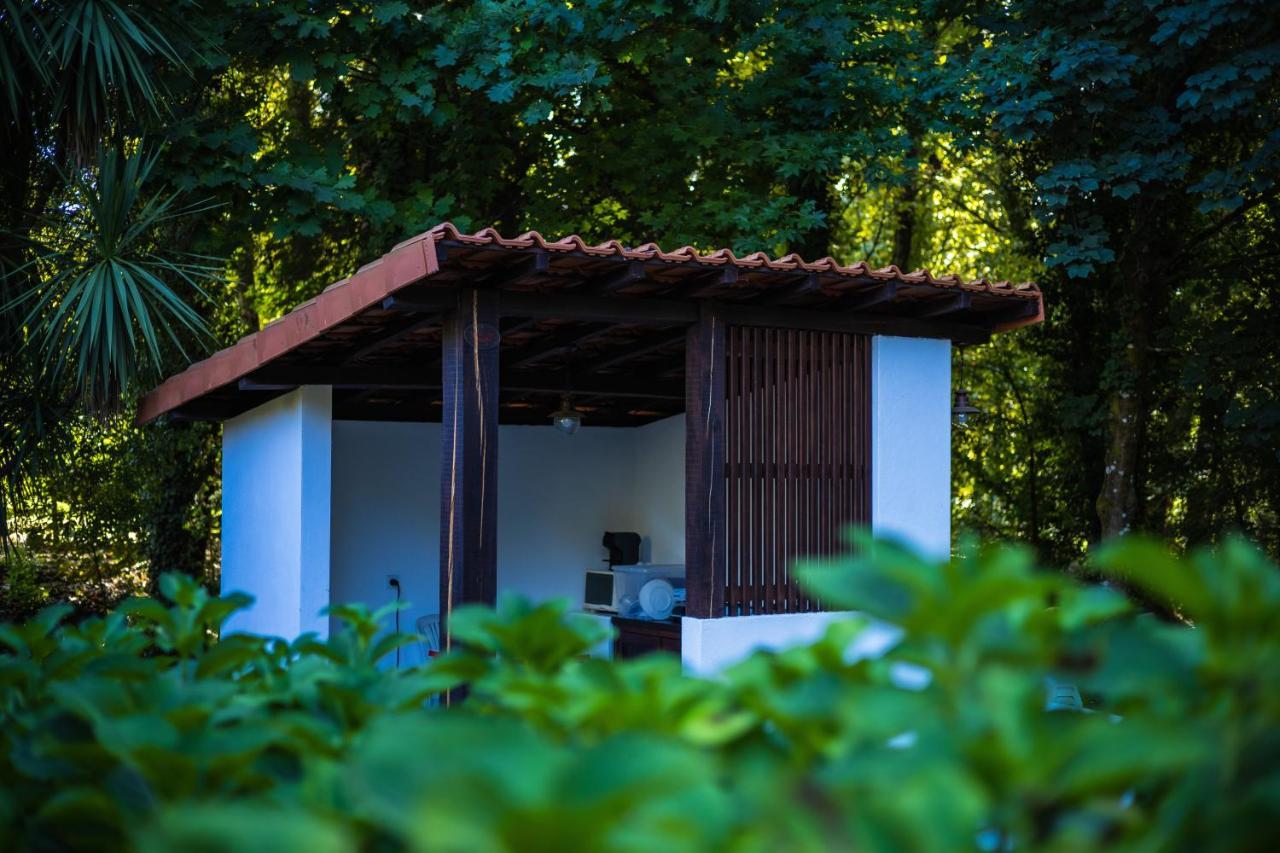 Quinta Da Chouza Agroturismo E Enoturismo เซลอริโก จิ บาสโต ภายนอก รูปภาพ