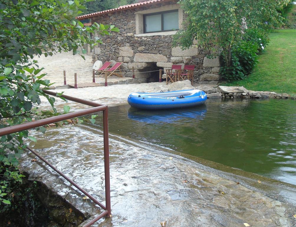 Quinta Da Chouza Agroturismo E Enoturismo เซลอริโก จิ บาสโต ภายนอก รูปภาพ